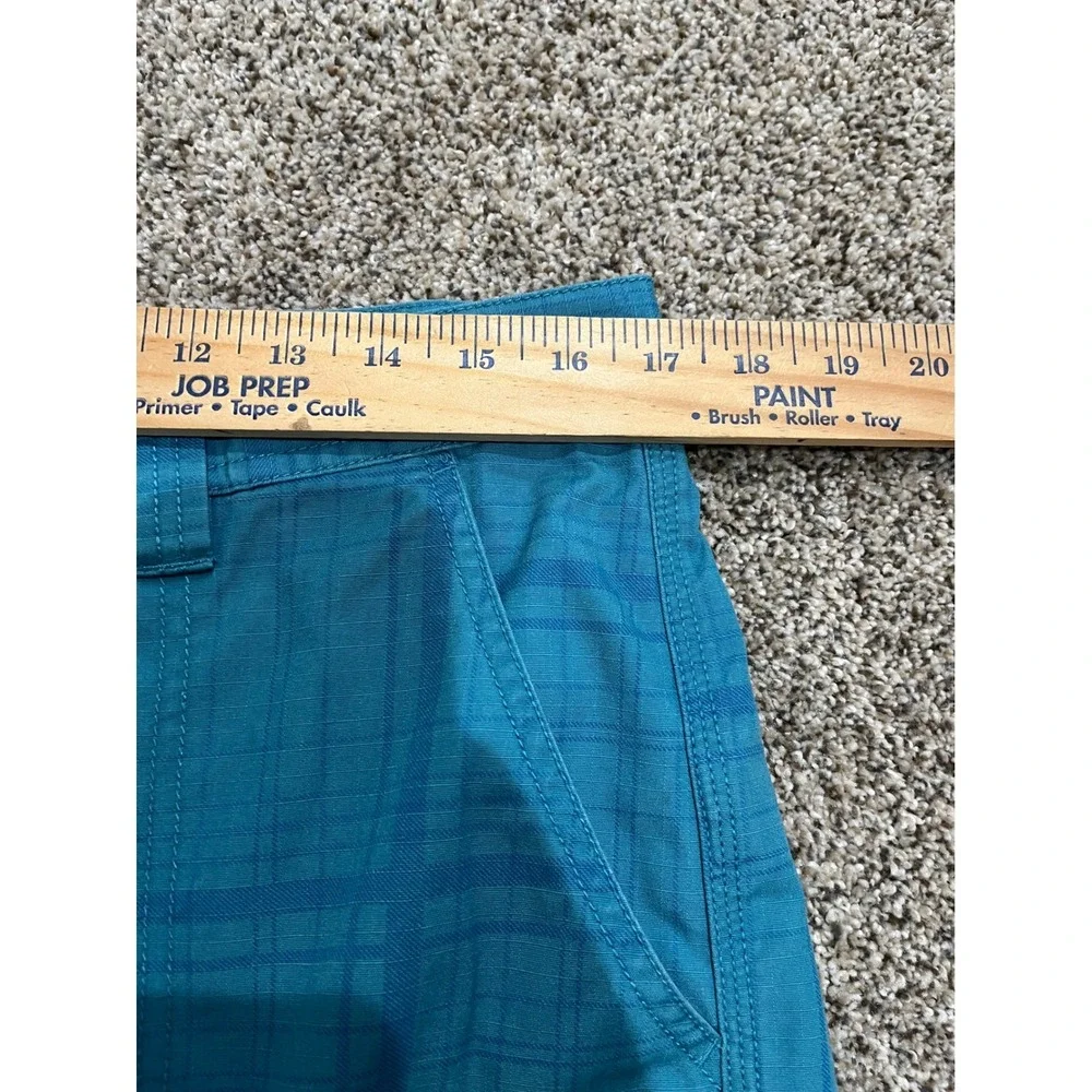 The North Face Mens Cargo Shorts Teal Blue Plaid Ripstop Hiking Size 34 Regular